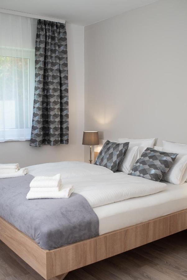 Twins Apartman Hévíz Exterior foto